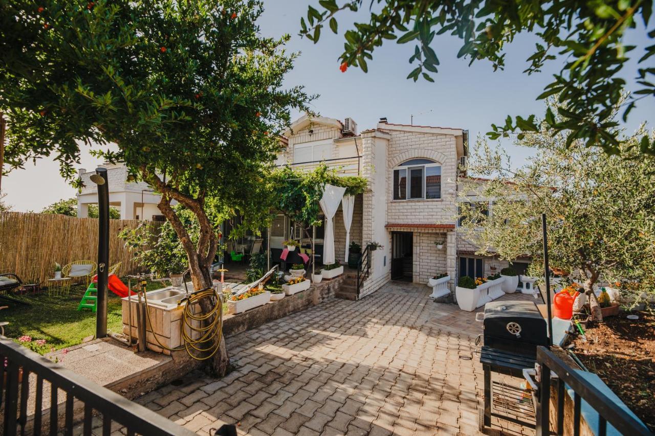 Studio Apartmant Tonka شيبينيك المظهر الخارجي الصورة