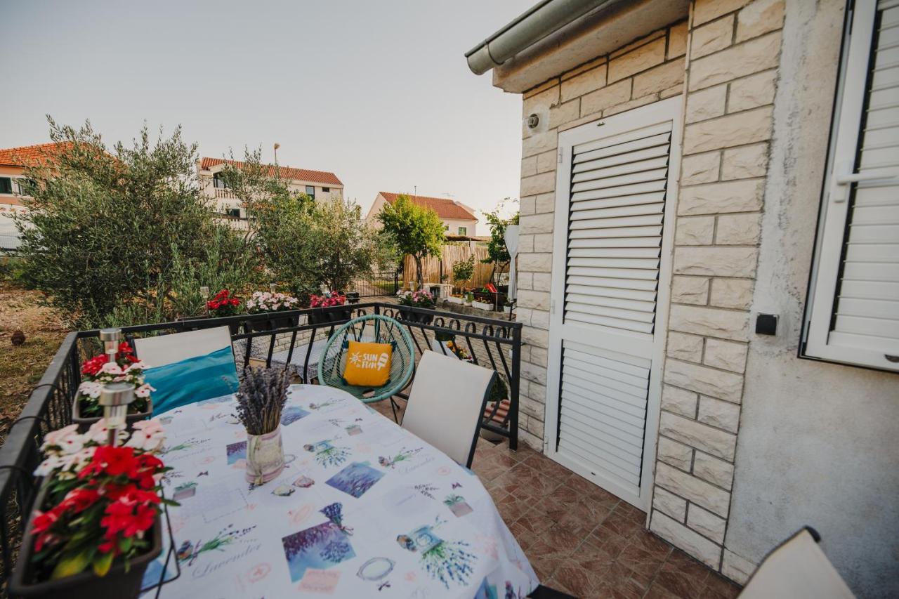Studio Apartmant Tonka شيبينيك المظهر الخارجي الصورة