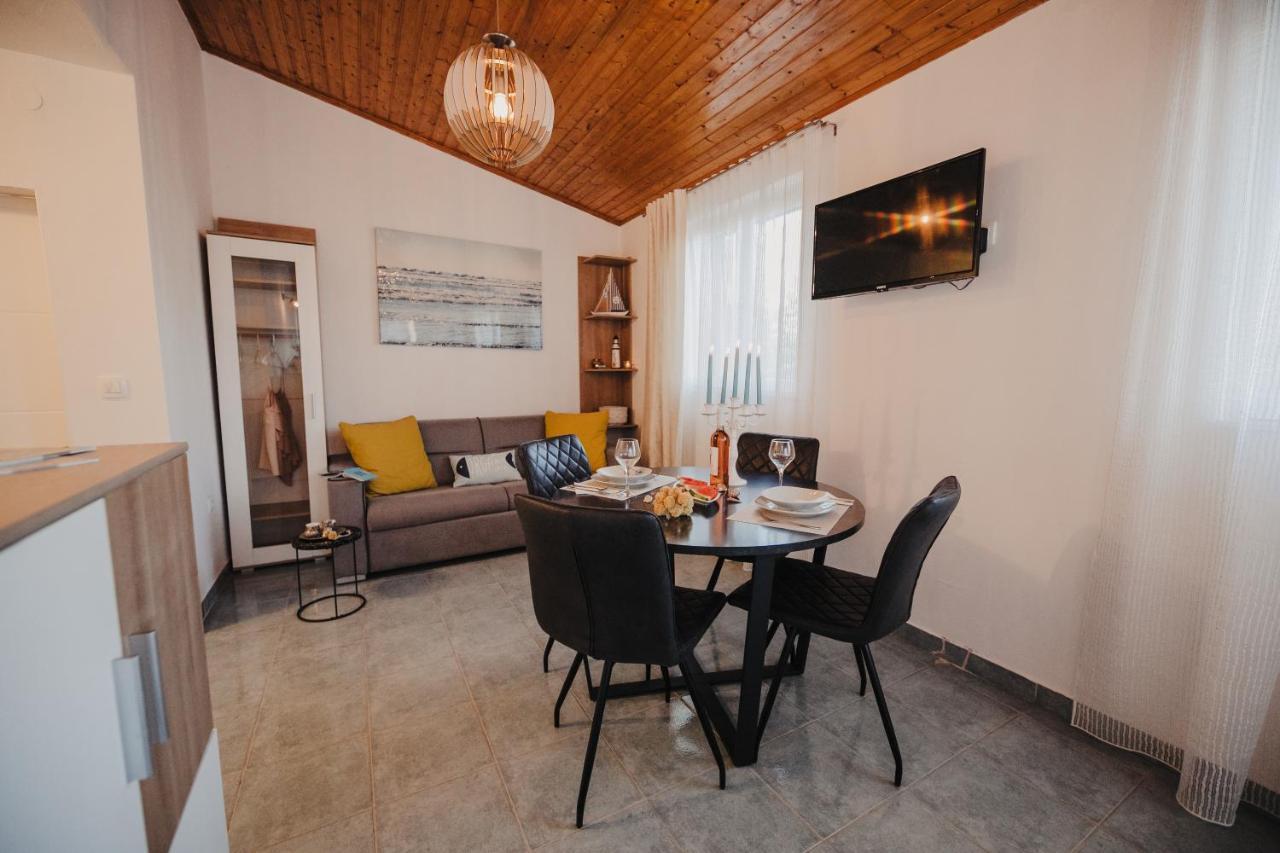 Studio Apartmant Tonka شيبينيك المظهر الخارجي الصورة