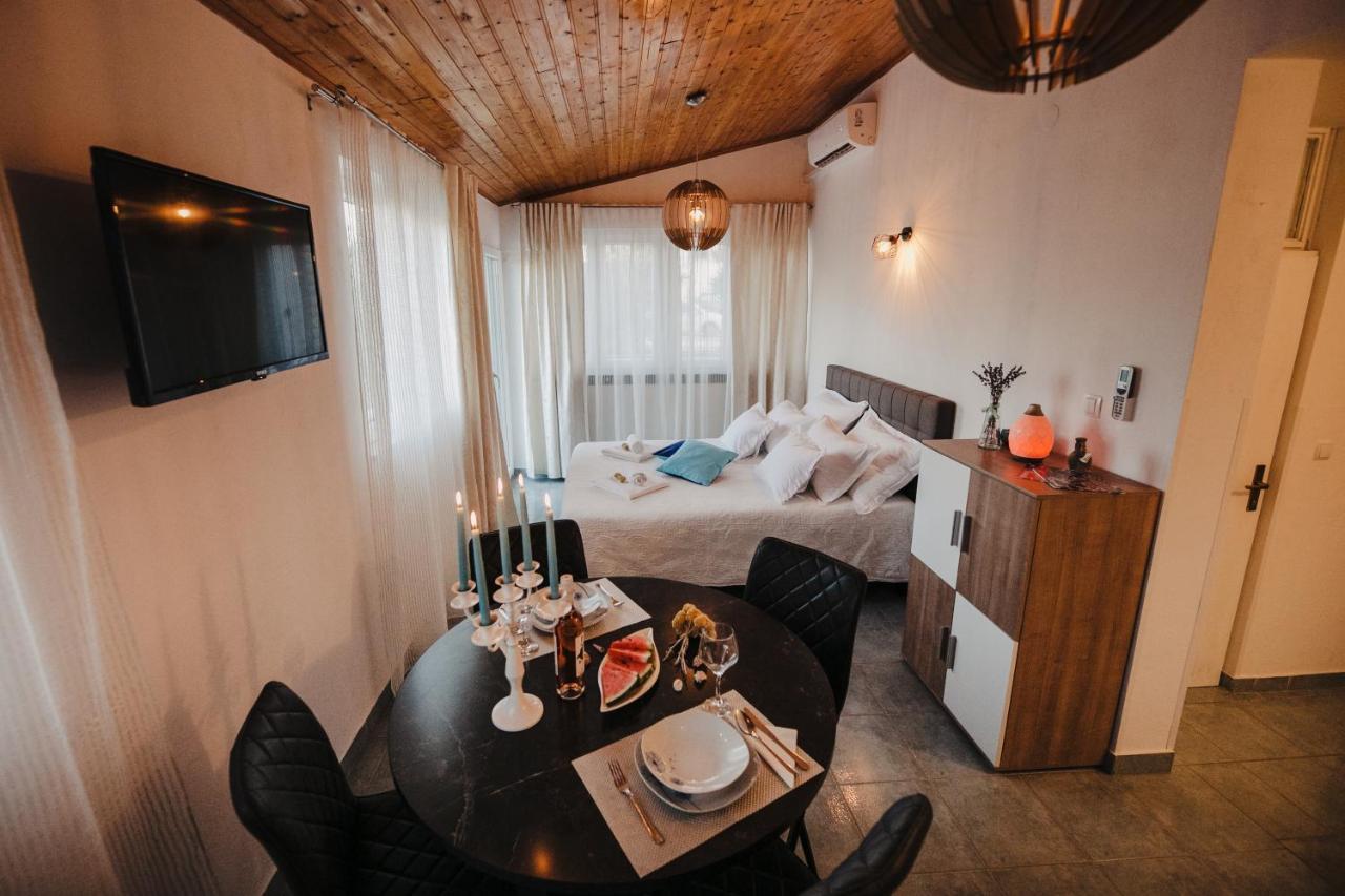 Studio Apartmant Tonka شيبينيك المظهر الخارجي الصورة