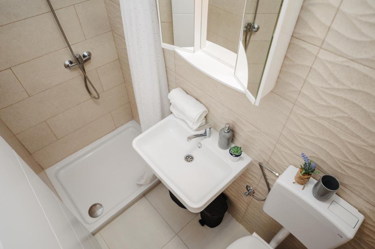 Studio Apartmant Tonka شيبينيك المظهر الخارجي الصورة