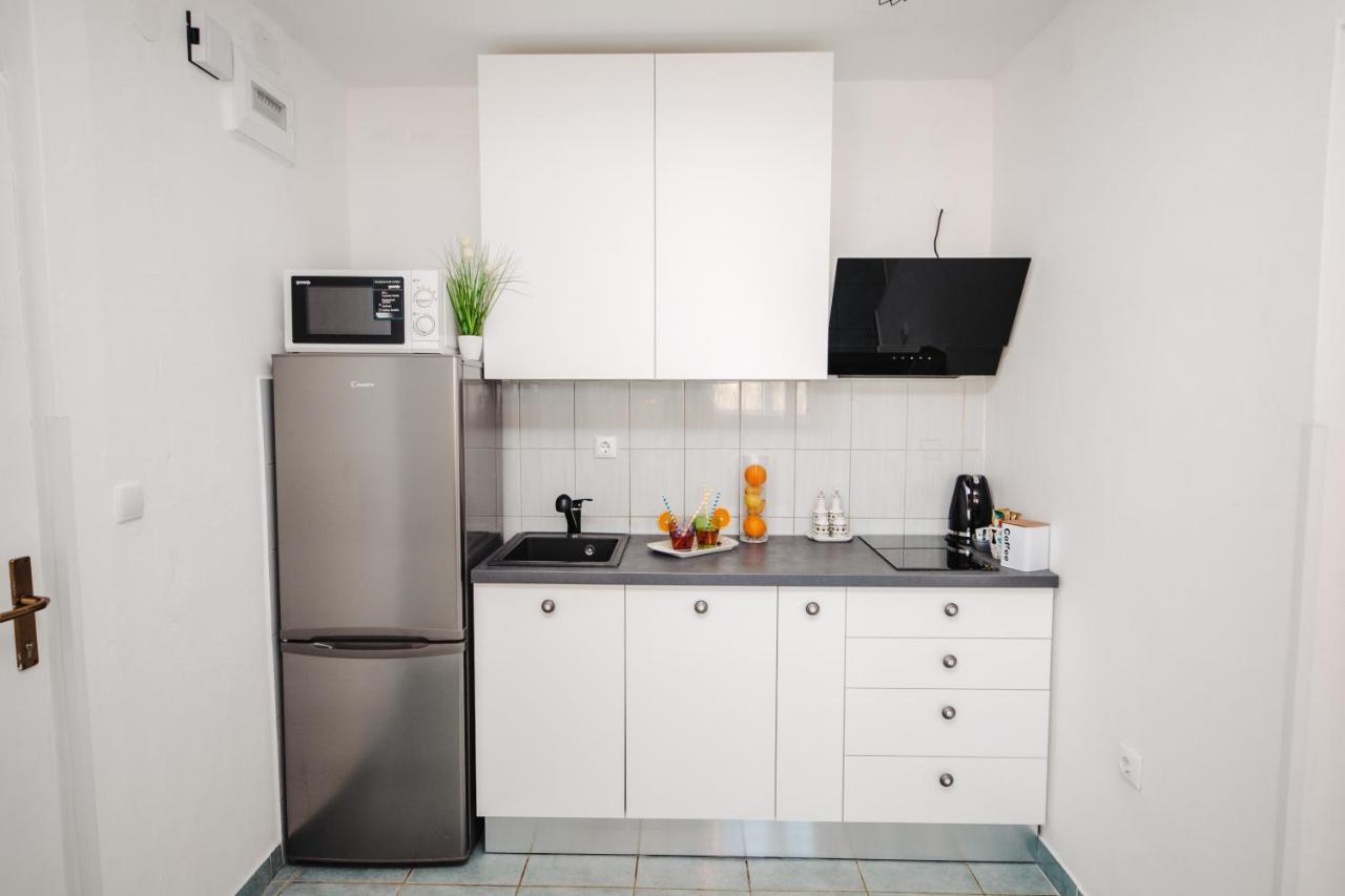 Studio Apartmant Tonka شيبينيك المظهر الخارجي الصورة